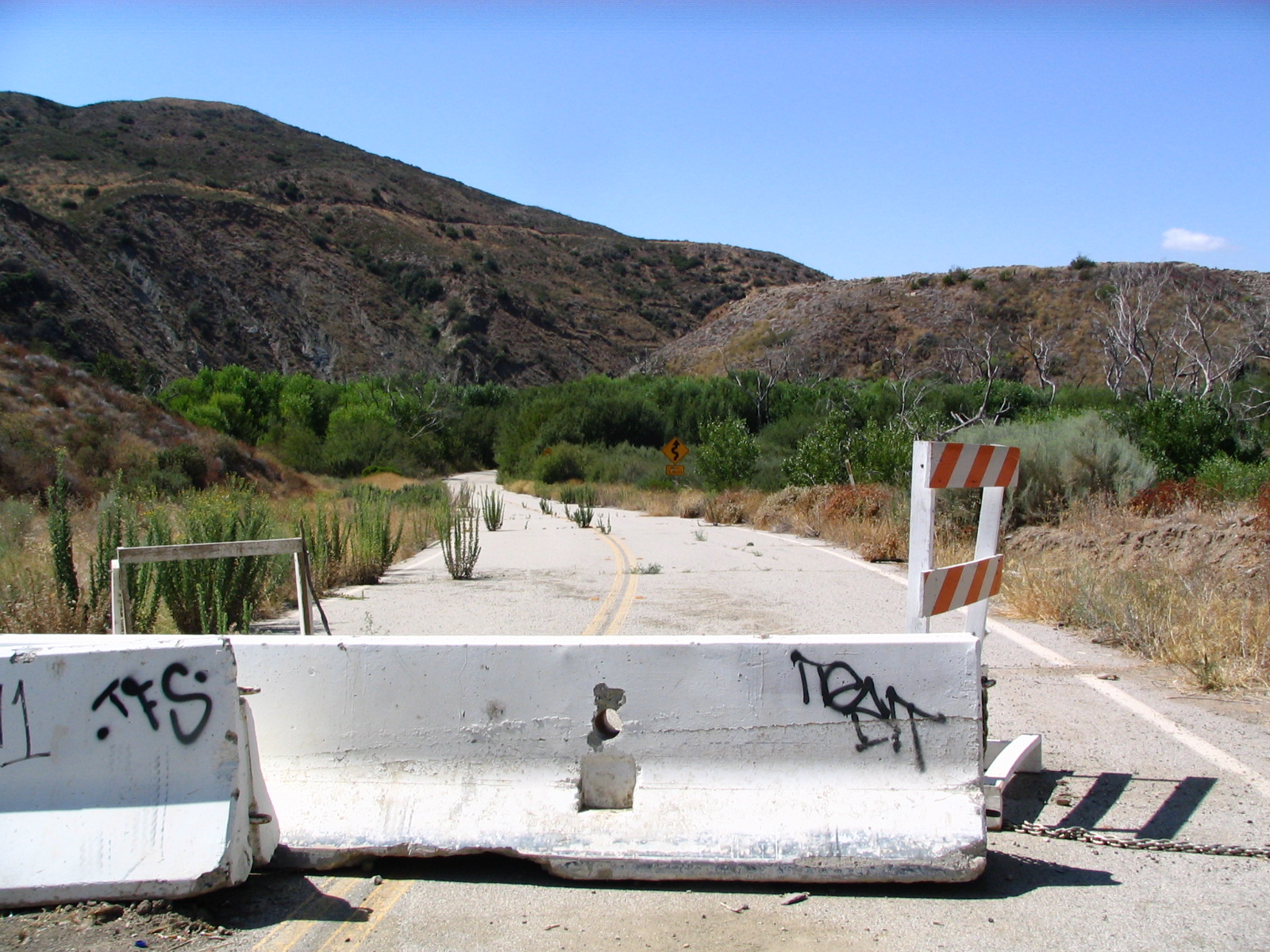 Road%20to%20St.%20Francis%20Dam%20site.jpg